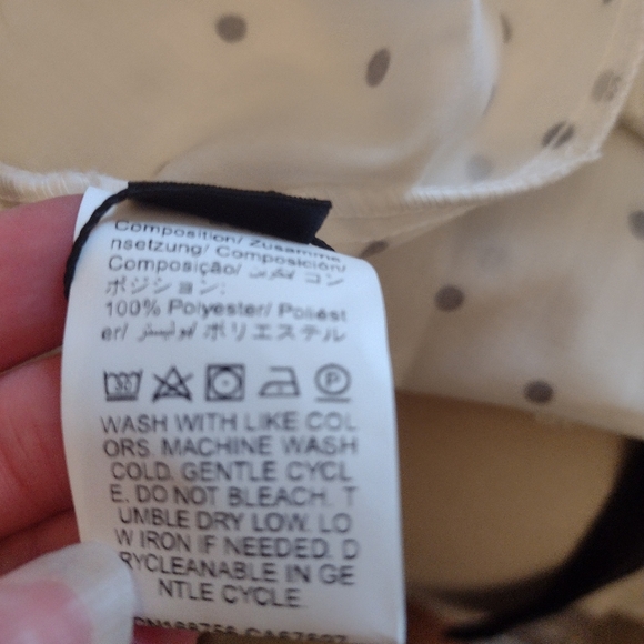 NWT Tie Shoulder Top - Picture 6 of 6